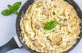 SPAGHETTI CU SOS ALB 300G